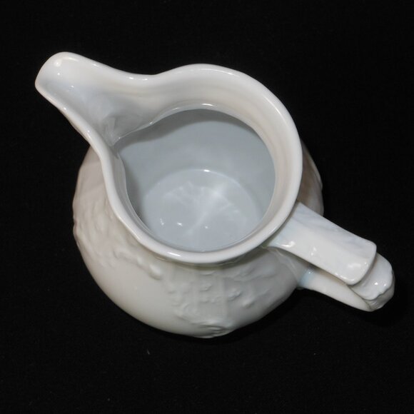 Creamer, Rosenthal Germany Classic Rose collection - Picture 4 of 5